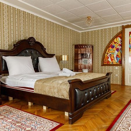 Imperial Boutique Apartment Brasov Bagian luar foto