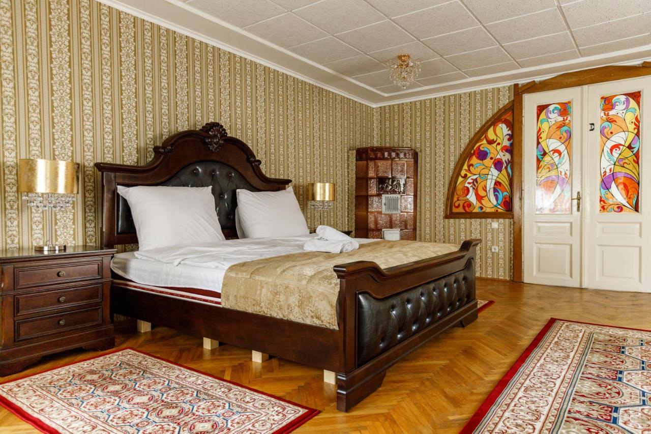 Imperial Boutique Apartment Brasov Bagian luar foto