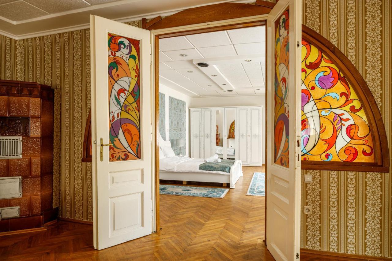 Imperial Boutique Apartment Brasov Bagian luar foto