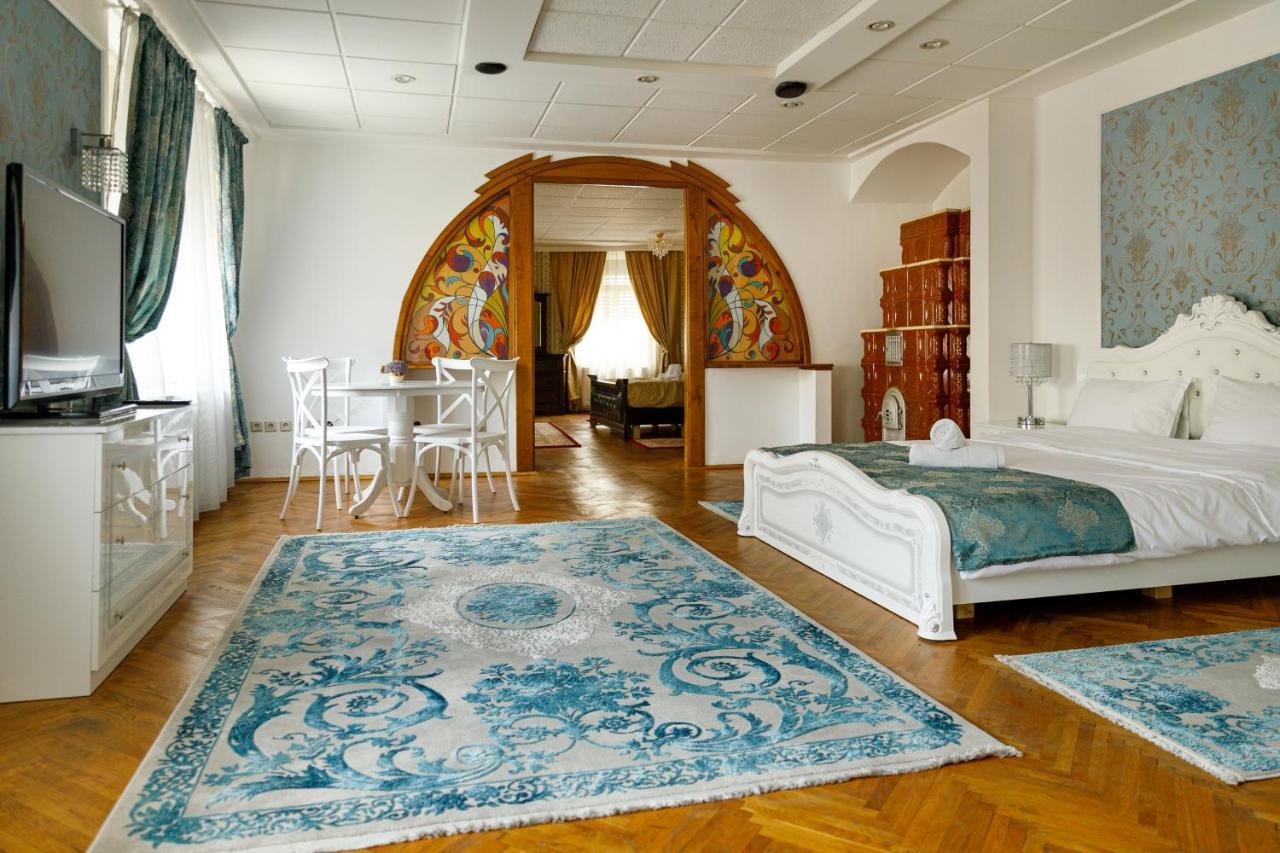 Imperial Boutique Apartment Brasov Bagian luar foto