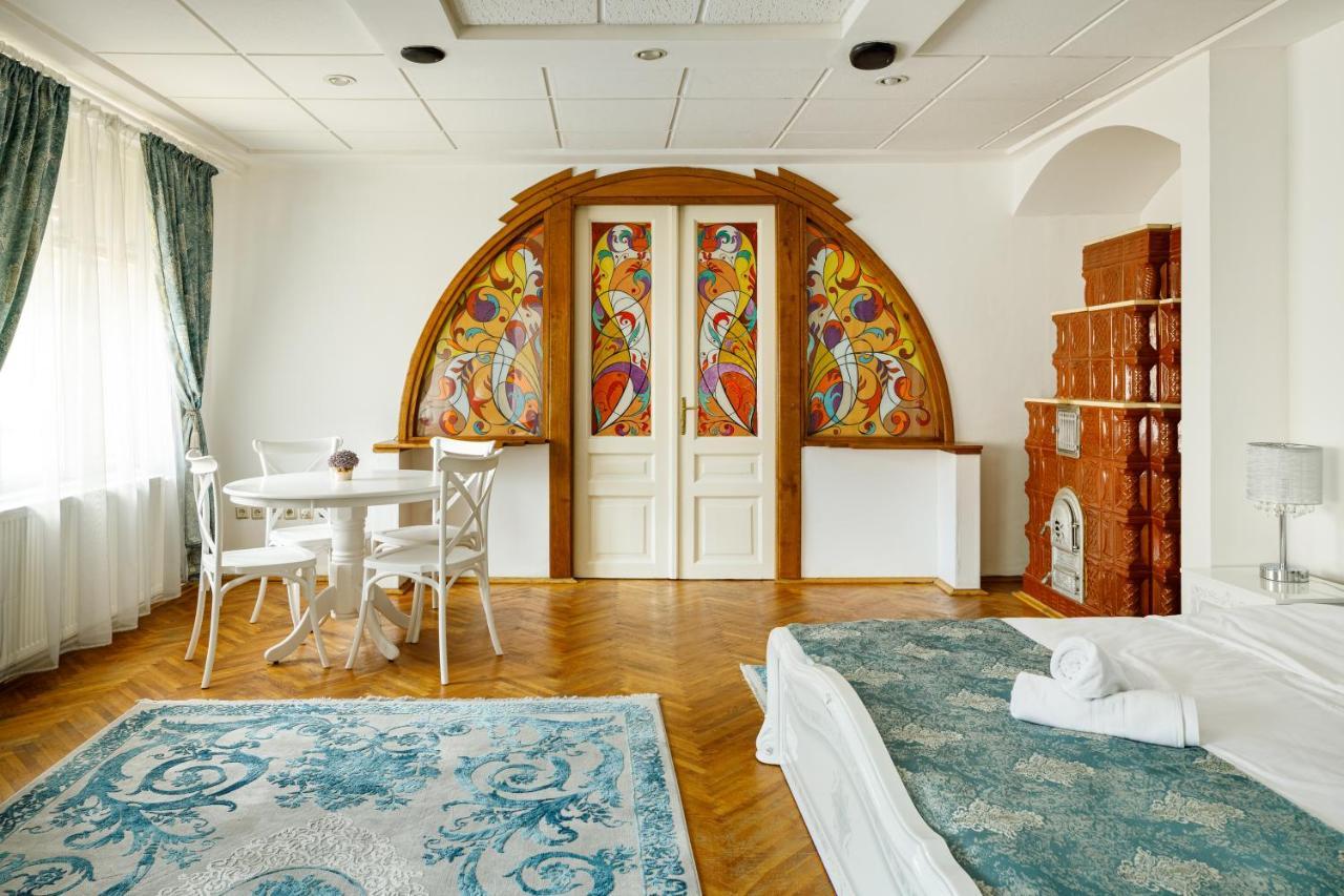 Imperial Boutique Apartment Brasov Bagian luar foto