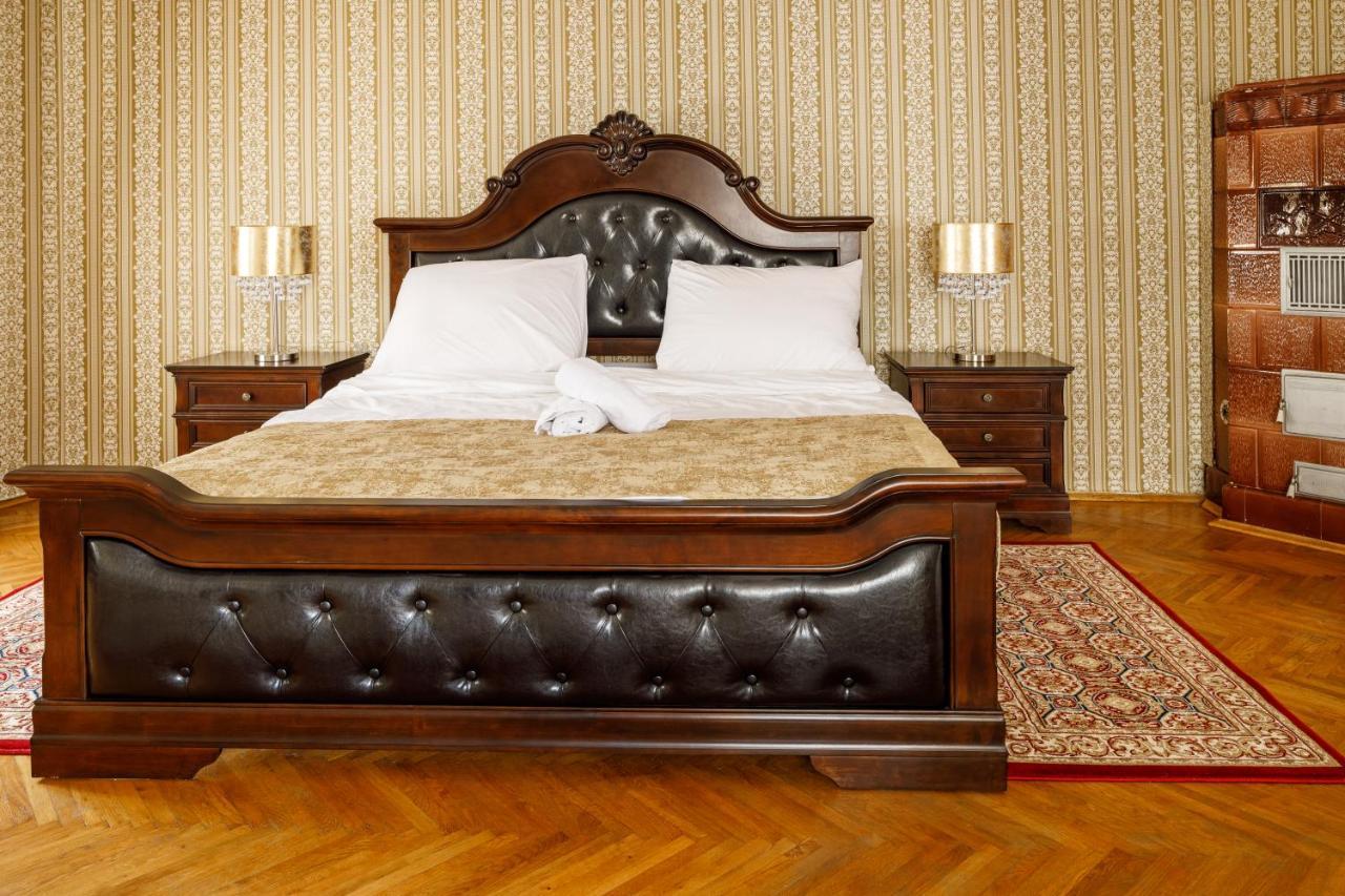Imperial Boutique Apartment Brasov Bagian luar foto
